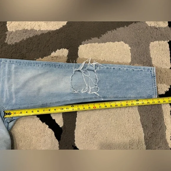 Distressed Light Blue Women's Jeans - Picture 5 of 7